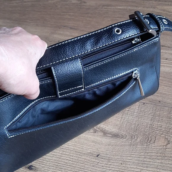 Handbag - Picture 12 of 16